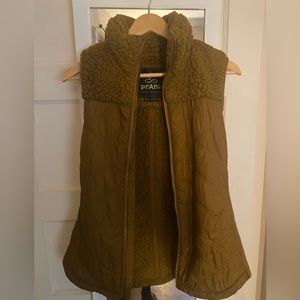 Cozy Prana Esla Sherpa Vest LIKE NEW